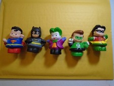 LOT OF FISHER PRICE LITTLE PEOPLE FIGURES  LOT OF 5 SUPER HEROES  FREE SHIP