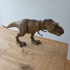 Jurassic World Park Camp Cretaceous 21" T-Rex figure