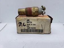INTERNATIONAL 1685132C92 INDEX TEMPERATURE SWITCH NIB