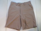 Under Armour Golf Mens Bent Grass Performance Shorts sz 34 R Khaki