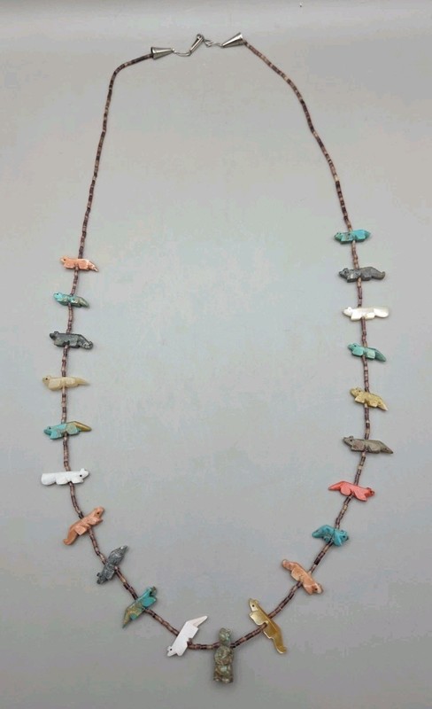 Zuni Native American Necklace Single Strand 21 Animal Fetish Necklace