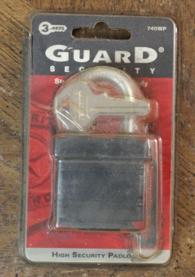 Guard Security 1.5'' Laminated Padlock 740WP & 3 Keys Plastic Coated Lock