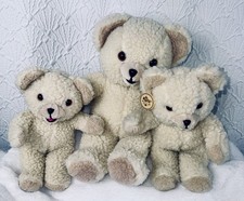 1985 Russ Berrie First Edition Snuggle Bear Mascot Set Of 3 Various Sizes 85CF