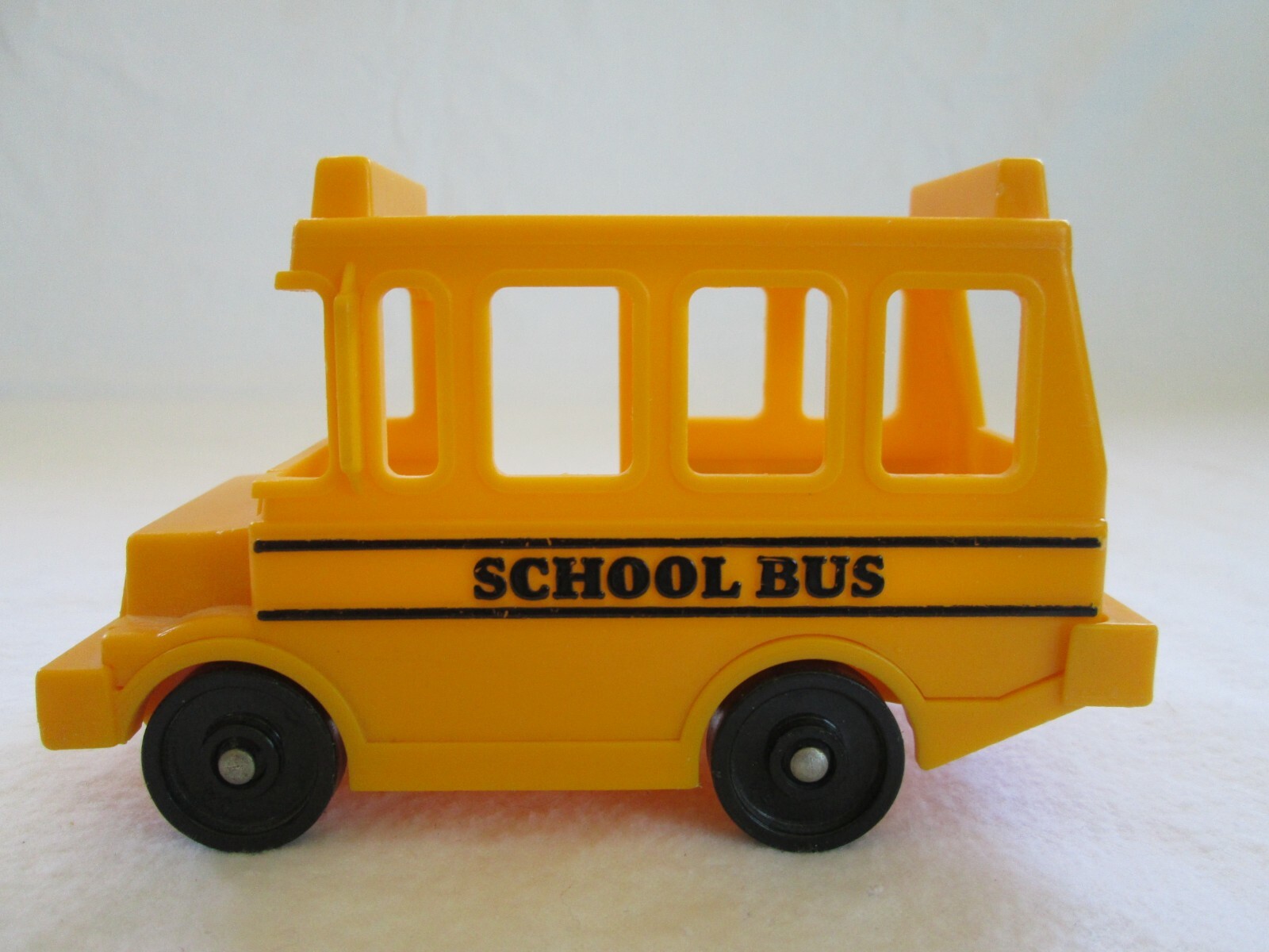 fisher price little people bus