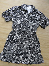 NEW George ladies dress Size 14 black light cream beige pattern short sleeves