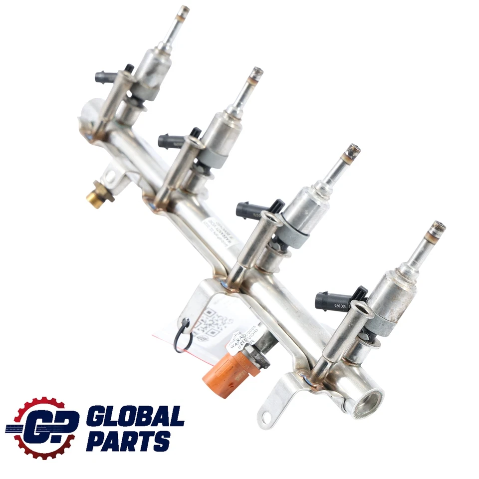 Audi TT 8J Kraft Stoff System Einspritz Schiene 06J133317M - Bild 4 von 4