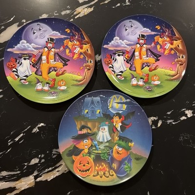 Lot of 3 Vintage McDonald's McDonaldLand Halloween 90s Plastic Plates