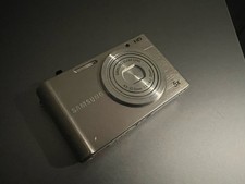 Samsung Digital Camera ST76 16.1MP 5x Zoom Sa...