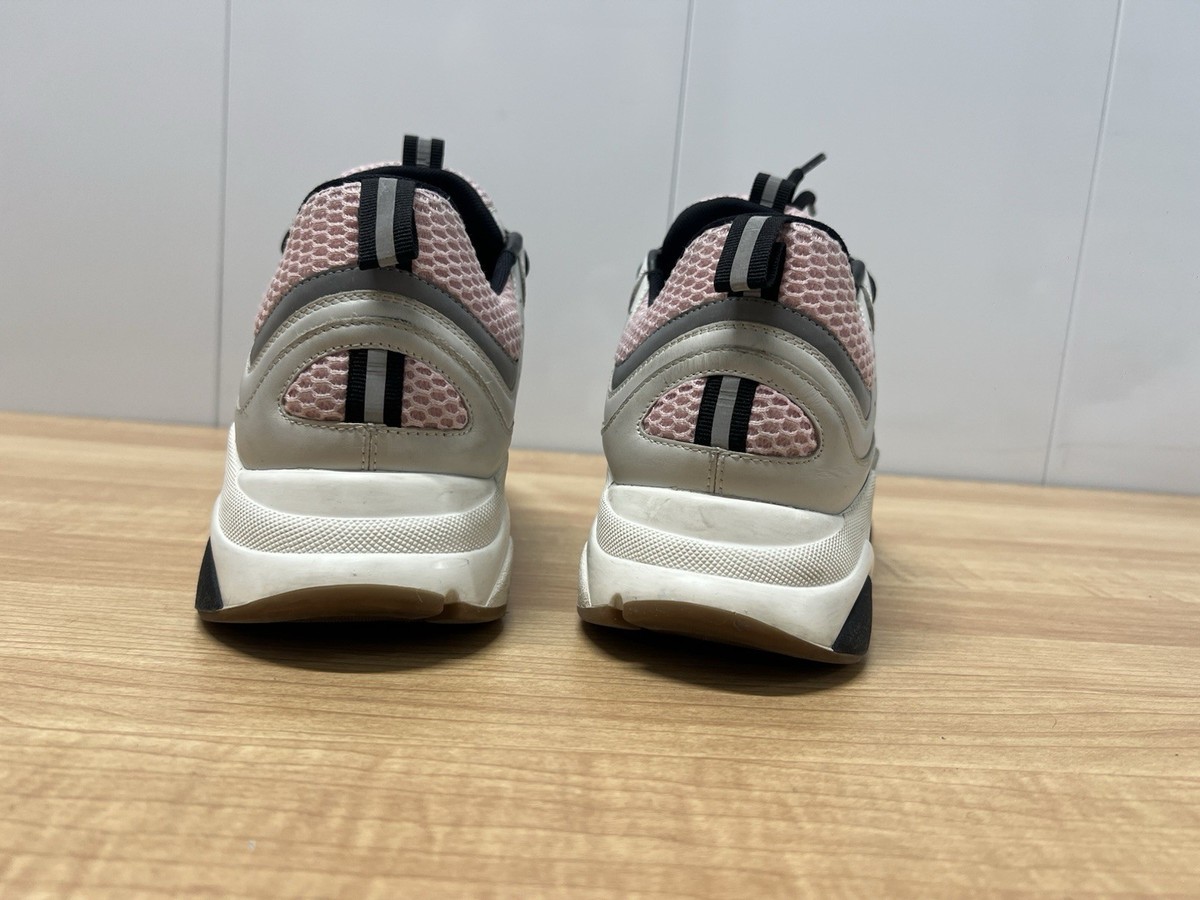 Authentic Dior B22  display picture 1