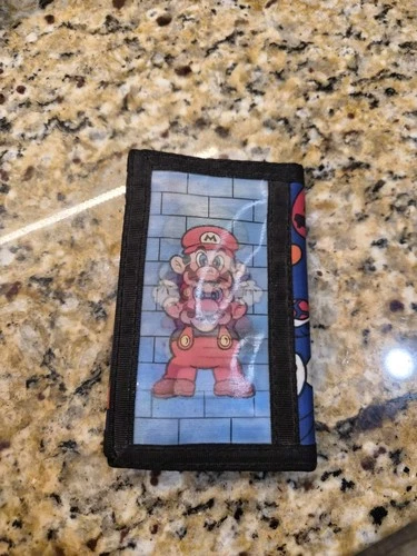 Super Mario Bros Vintage Trifold Wallet 1990 Nintendo Avon Exclusive FreeShipp