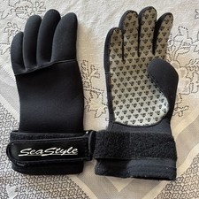 DEEP SEE SEA STYLE  Scuba Diving Gloves Snorkeling Size MEDIUM Black Neoprene