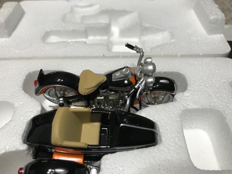 Harley Hot Wheels Red Line Club Panhead motorcycle sidecar #50892 NIB 2001