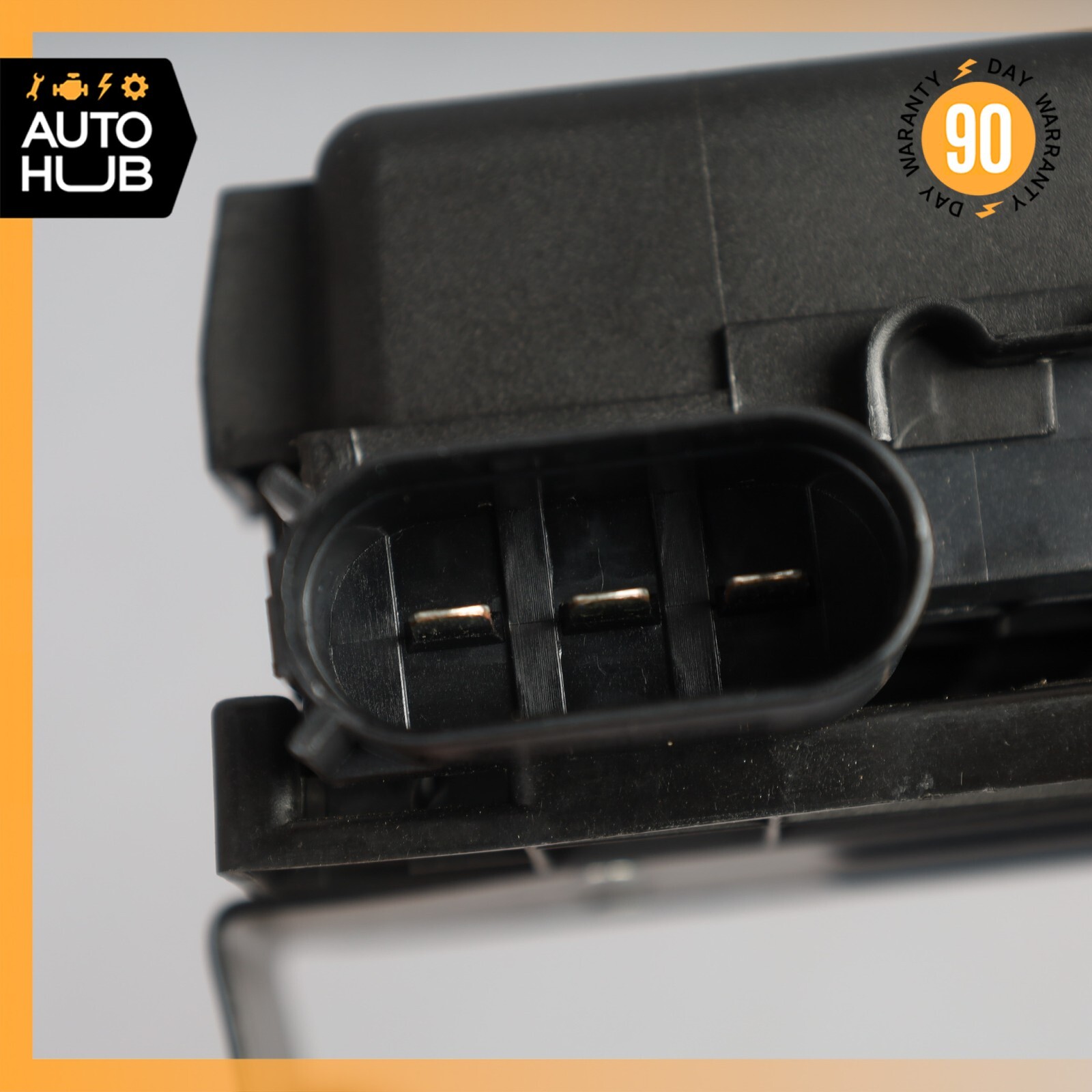 03-12 Bentley Continental GT Flying Spur Fuse Relay Junction Box OEM