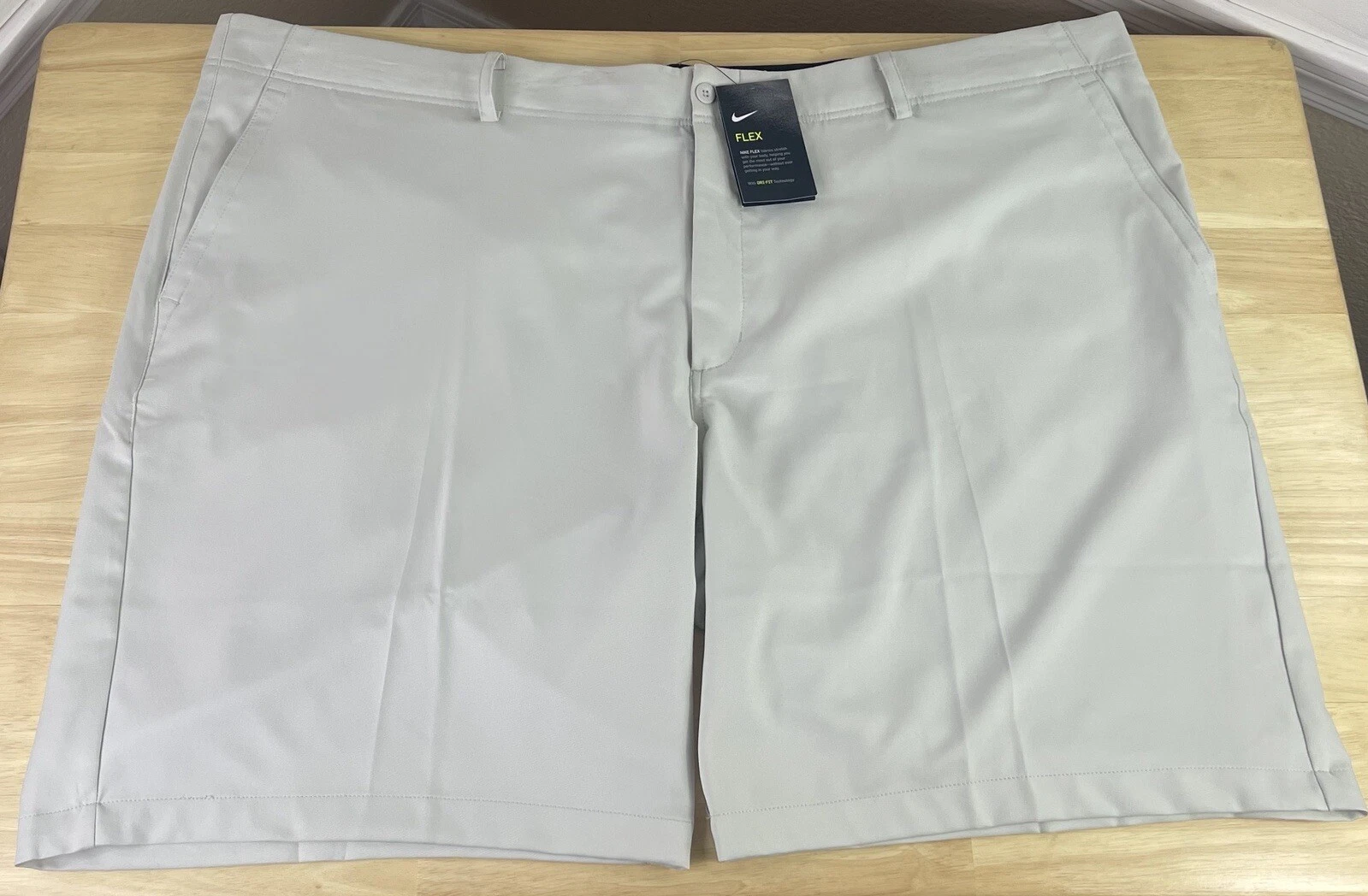 Nike Golf Dri-Fit Khaki/Light Bone Shorts AA3306-072 - Men's Big & Tall size 50