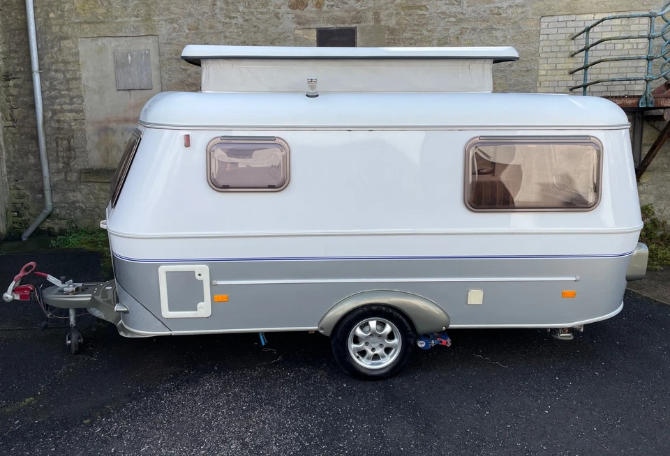 Deposit Taken / Eriba Triton 420GT / 2004 / Reich mover and awning plus - Image 4 of 4