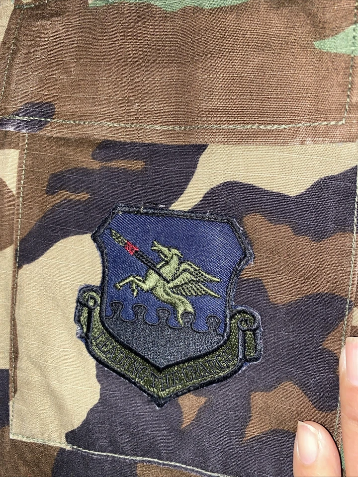 VTG 1998-05 USAF WOODLAND BDU utility Shirt E5 staff Sgt Pacific 51st Air Forces - Image 2 of 4