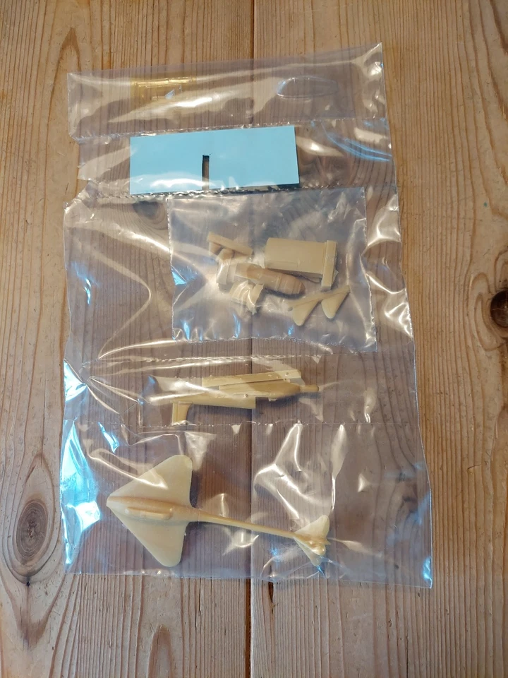 Zeppelin Rammer&Lippisch Gleiter, Maßstab 1:72, Resin-Kit - Bild 3 von 4