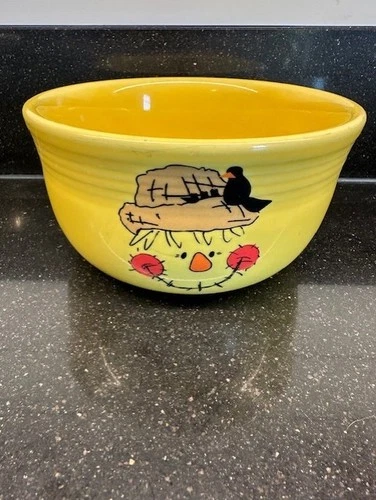 Rare HLC Fiestaware Halloween HAPPY SCARECROW Gusto Bowl Yellow Fall HTF Read