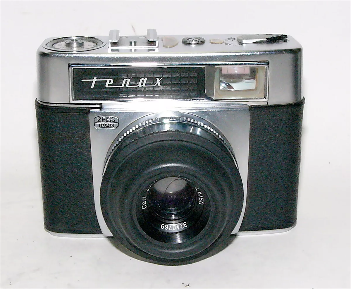 Zeiss Ikon Tenax 35mm Film Camera