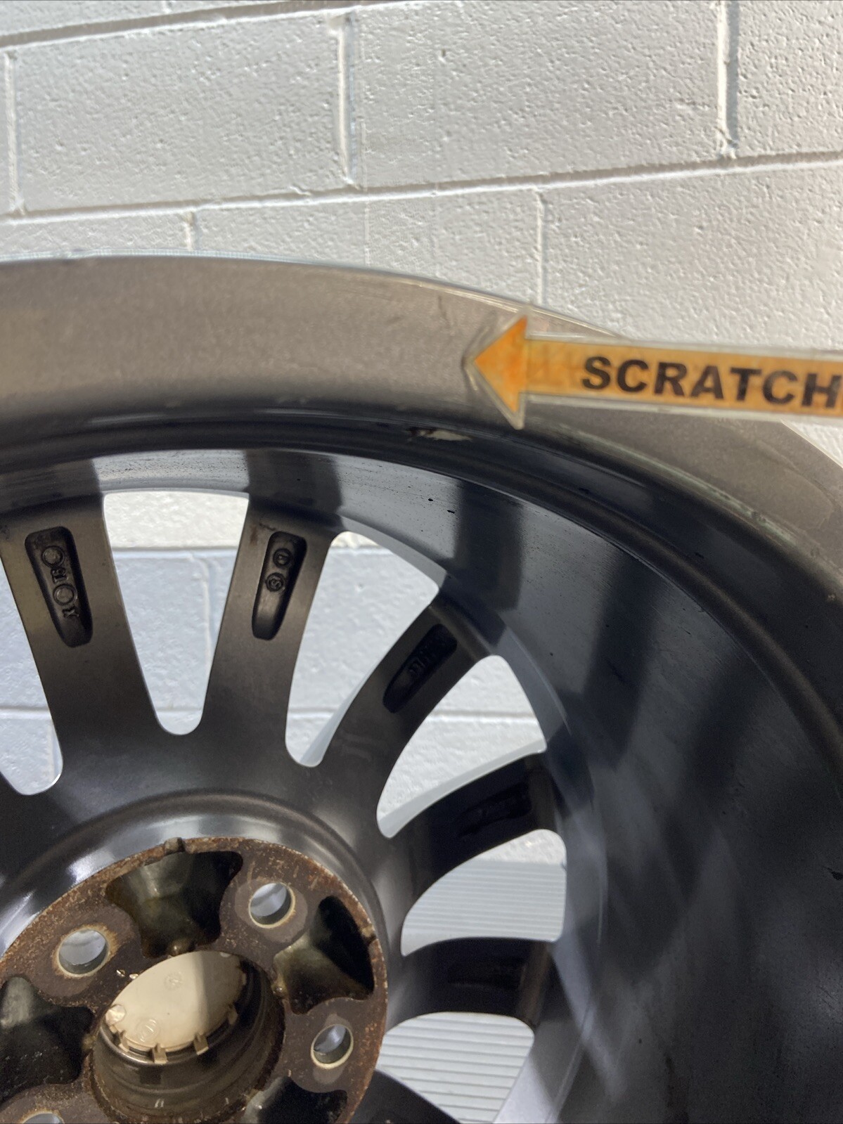 2014-2017 Maserati Ghibli Wheel Rim Disc 9.5j x 18 Genuine OEM *NOTE*