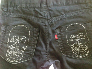 damien hirst levis