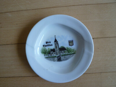 Aschenbecher ''Viry Chatillon'' - Sofa Fils Porcelaine