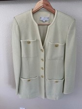 Beautiful Vintage St. John Boucle Shimmer Knit Skirt Suit Pale Green 8 Pockets