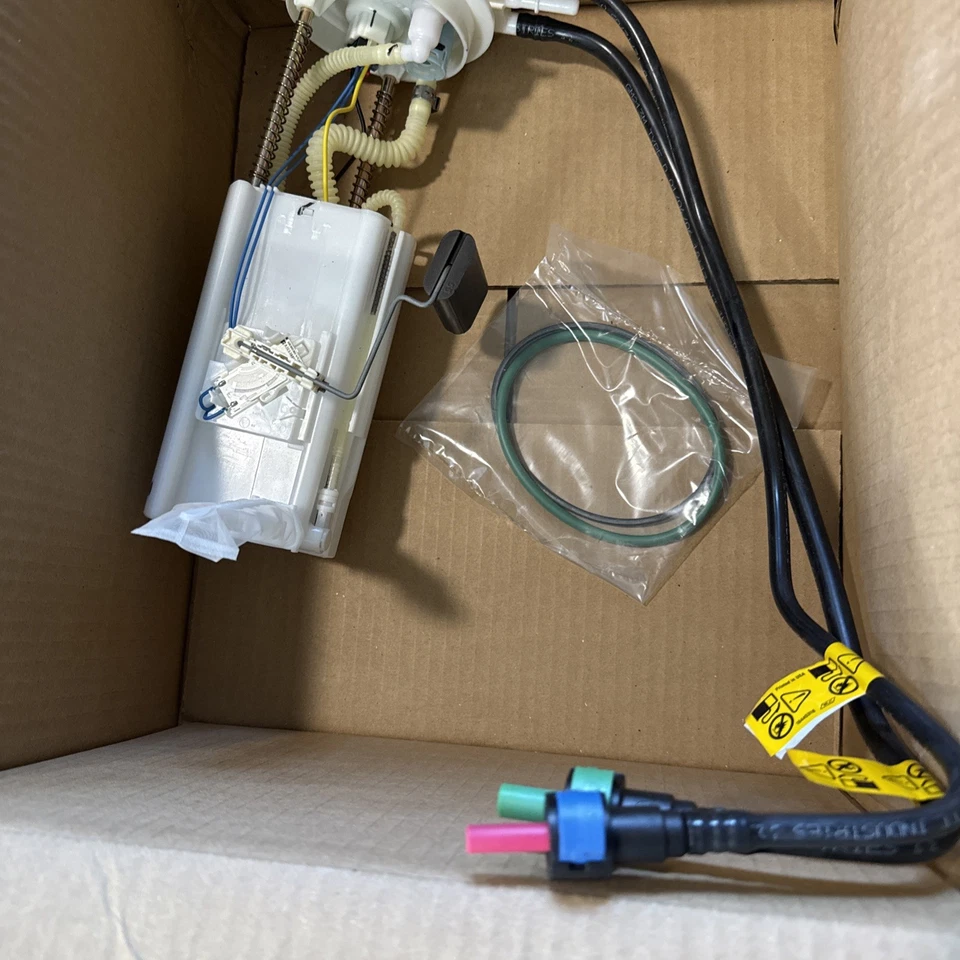 88967294 Módulo de bomba de combustible ACDelco MU1374 para Chevrolet Pontiac 00-05 Nuevo de Lote Antiguo Foto 3 de 3