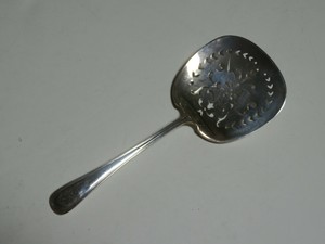 Gorham Sterling Silver - TOMATO SERVER - Mono - 70g - RARE ESTATE FIND