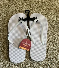 Juncture Women’s White Flip Flop Size S (5/6)