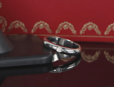 Cartier 1895 Pt950 NB1990 NW0833 リング Cartier 1895 Collection 4mm Band in Platinum | New York Jewelers