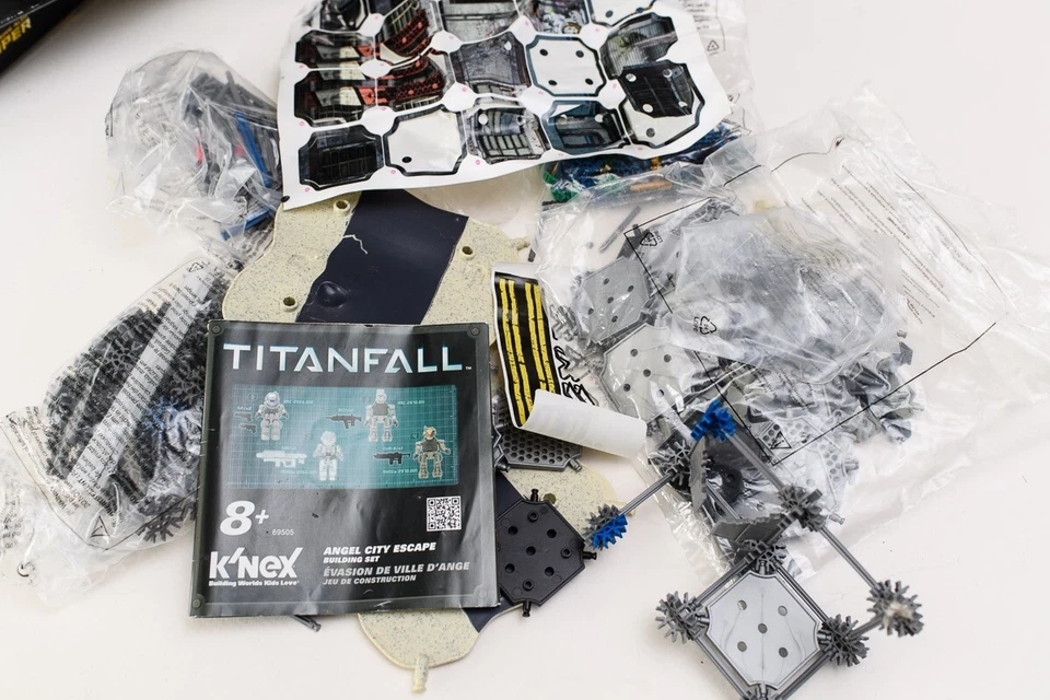 K'nex Titanfall Angel City Escape Build Set For Replacement Pieces Incomplete - Image 3 of 4