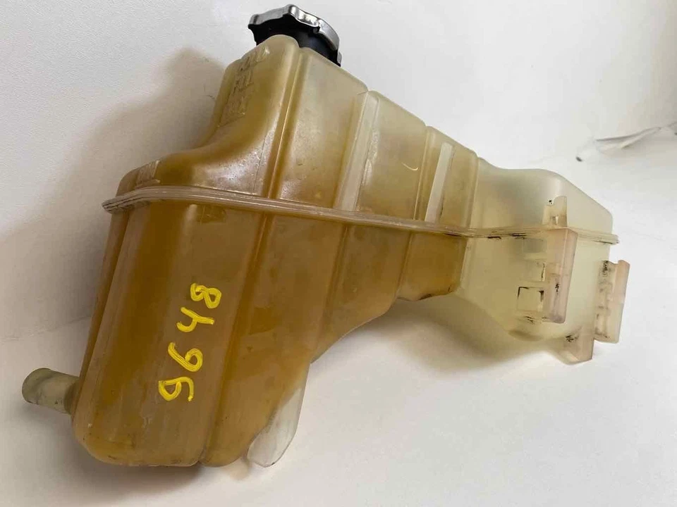 Botella de recuperación de refrigerante 04596466af Dodge 3,5 L para Dodge Challenger 2008-2010 Foto 2 de 4