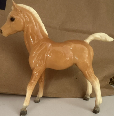 Glossy Tan & White Breyer pony Figurine Model with White Mane and Tail vintage 
