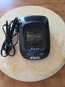 SKIL SC 18-LI Battery Charger 14.4V 18V LI Smart Charge Genuine OEM