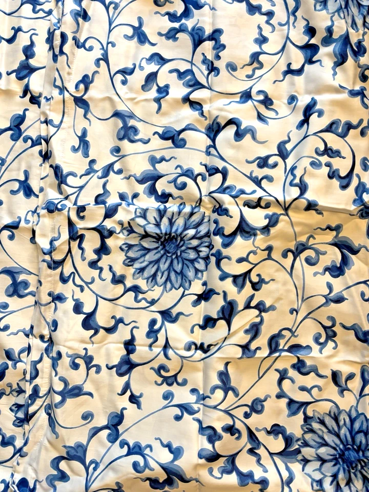 Paneles de desplazamiento floral azul y blanco camelia de 4 chaps (2 paquetes) Foto 3 de 4