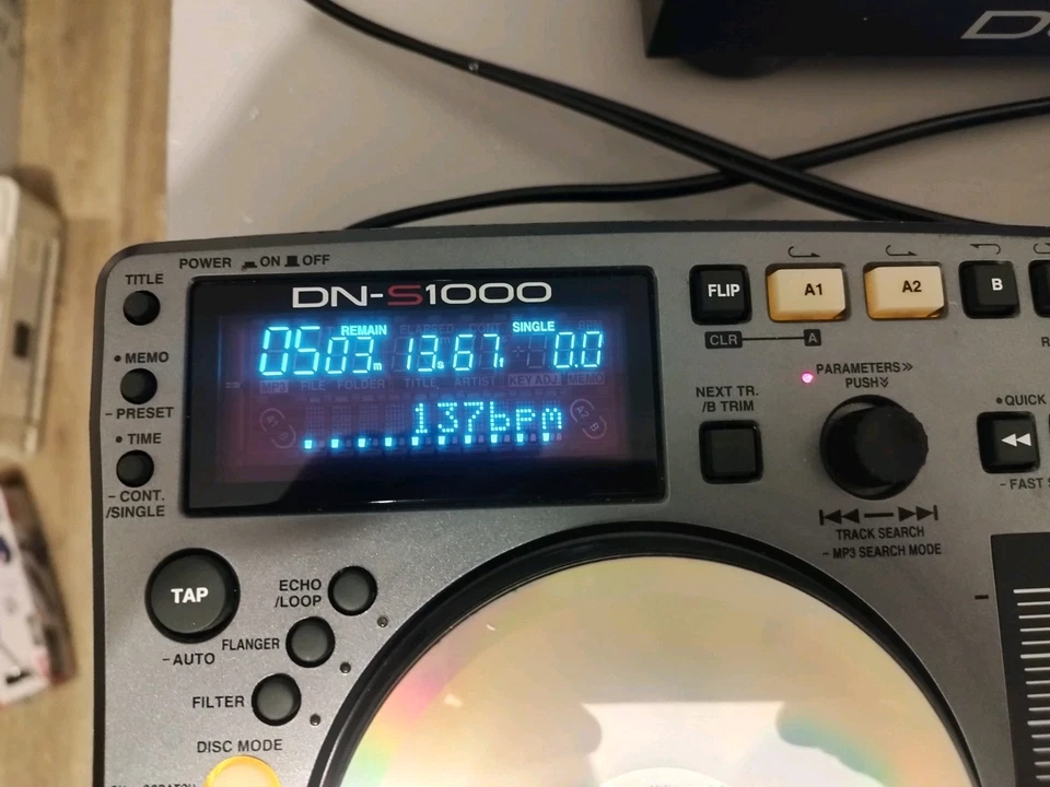 Denon DN-S1000 Dj CD MP3 plyer - Bild 4 von 4