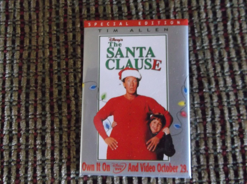 TIM ALLEN THE SANTA CLAUSE DISNEY  PROMOTIONAL RETAIL MOVIE PIN SANTA CLAUS