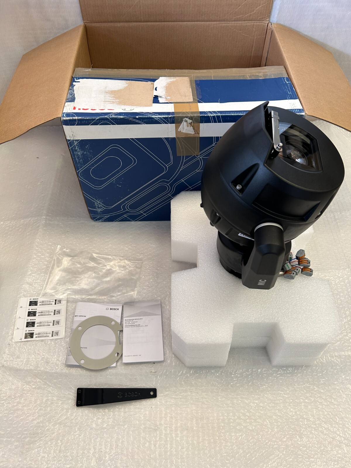 BOSCH MIC7522Z30B Microns IP Starlight 7100i Suivant Jour Exprimer eBay