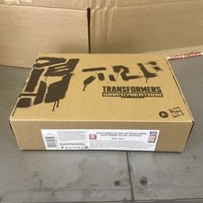 Transformers Generations Selects WFC-GS17 Shattered Glass Ratchet Optimus Prime