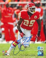 Chiefs Eric Berry Authentic Signed 8x10 Vertical Photo Autographed BAS #BW21002