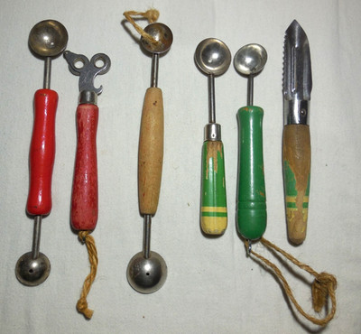 Wooden Handle Double Sided Melon Baller Scoop Kitchen Gadgets Lot of 6 Vintage