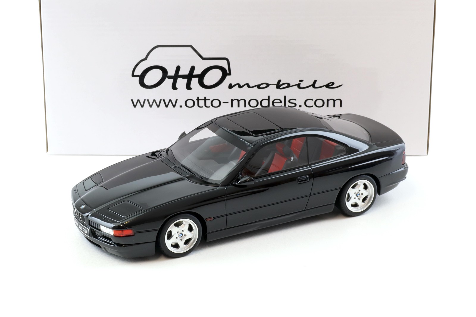 Ottomobile BMW 850 CSI E31 black OT904