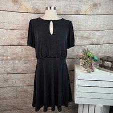 Loft Black Short Sleeve Keyhole Fit and Flare Dress Size 4 NWT