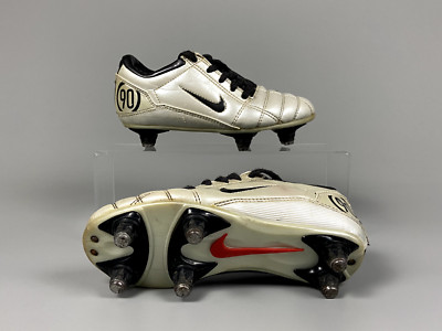 2005 Nike total 90 T90 III SG US 11.5C vintage soccer cleats