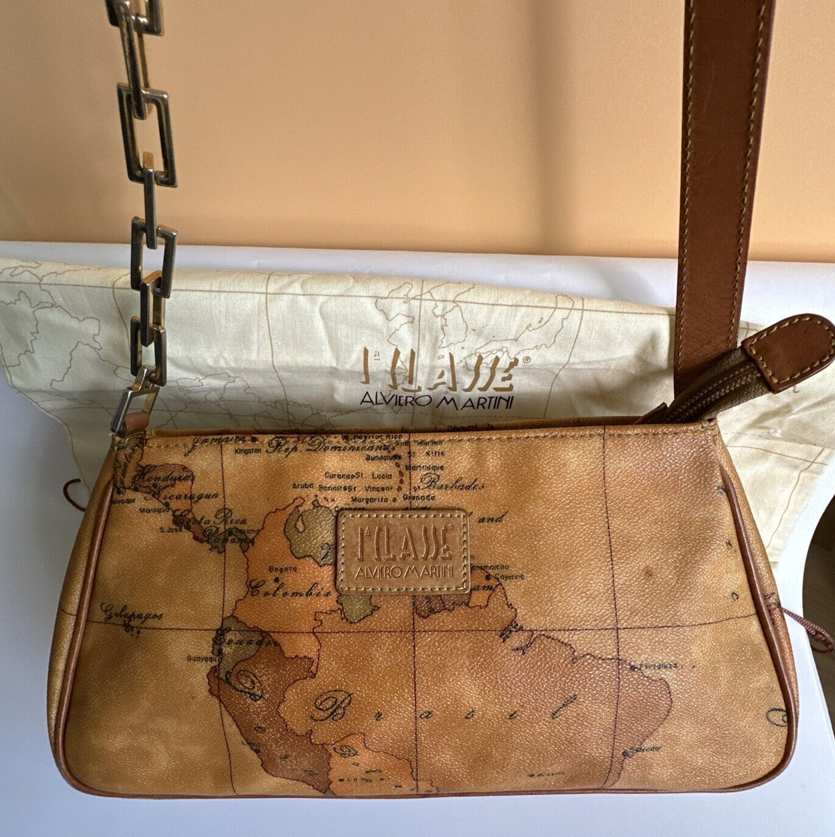 Alviero Martini 1A Classe Geo Print World Map Shoulder Bag Purce
