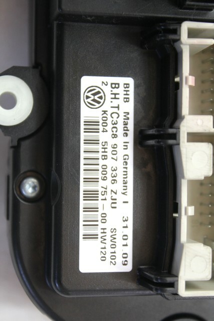 Foto 2 di 2