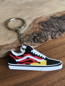 vans old skool keychain