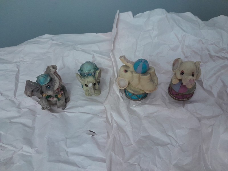 Lot Of 4 Mini Elephant Figurines