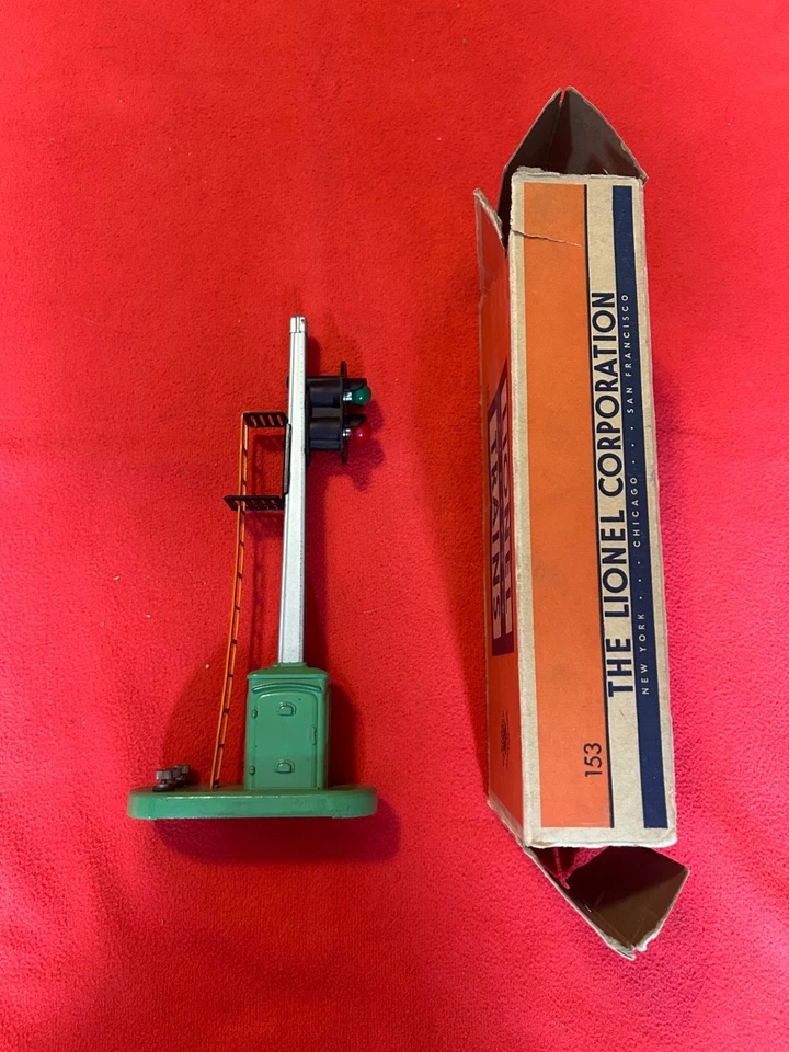 C7 LIONEL POSTWAR #153 AUTOMATIC BLOCK SIGNAL CONTROLLER W/BOX - Image 4 of 4